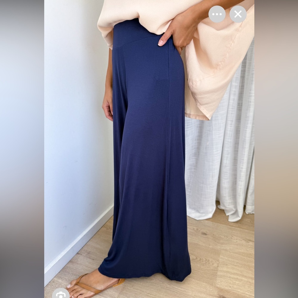 Bella Flore Classic Navy Wide Leg Pants